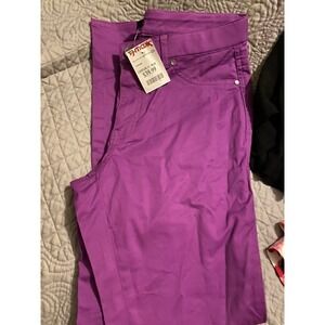 Crop‎ pants